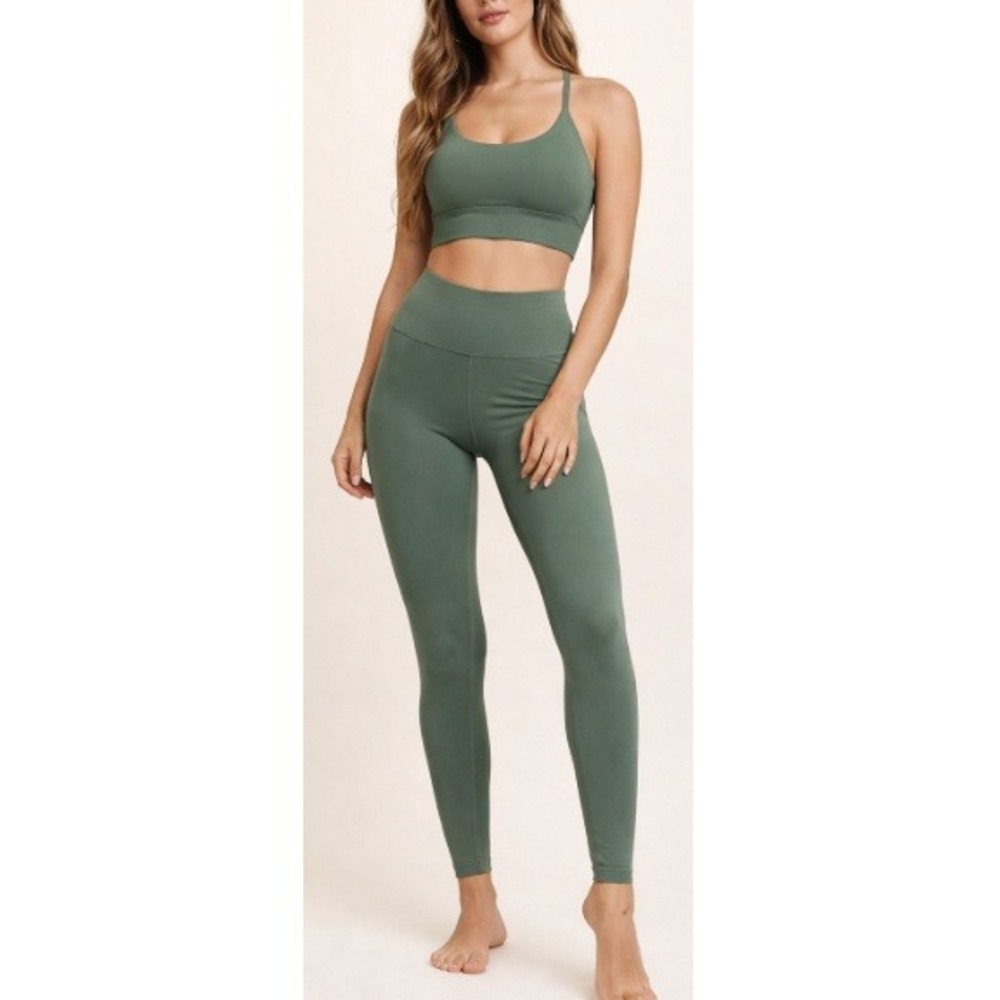 Lululemon Women's Algae Green‎ Align High-Rise Pant 28" Leggings Size 4